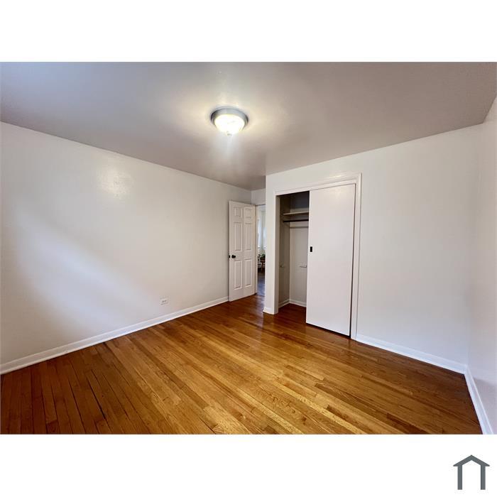 Building Photo - 4848 W Warner Ave
