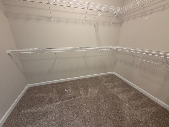 Building Photo - Newer 3-Bed, 2-Bath home in Quincy, WA!