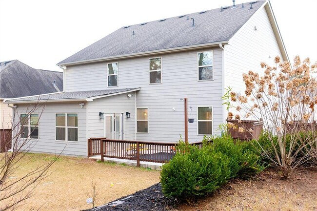 Building Photo - 4865 Alexandria Ave