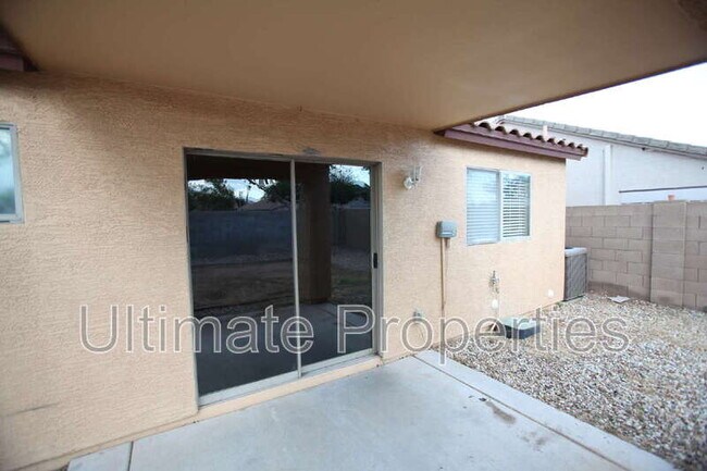 Building Photo - 15616 N 164th Ln