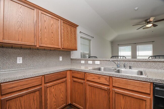 Building Photo - 21134 Normand Meadows Ln