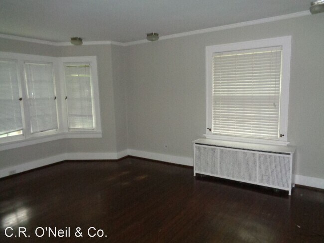Building Photo - 4 br, 2.5 bath House - 2131 Iuka Avenue