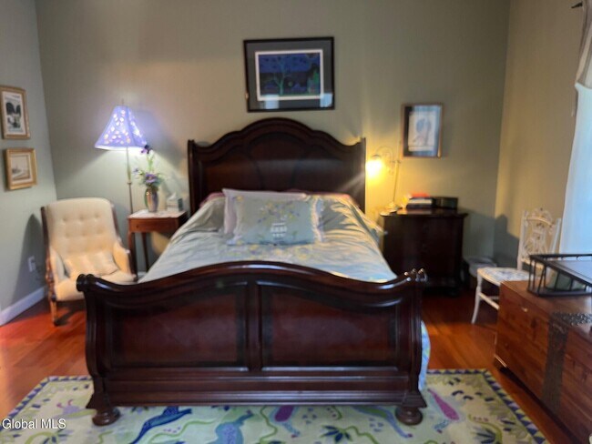 Building Photo - 68 Vista Dr