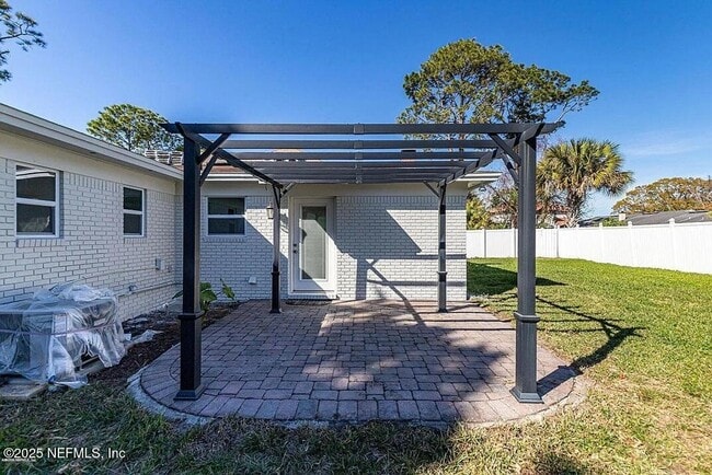 Building Photo - 513 A1A N