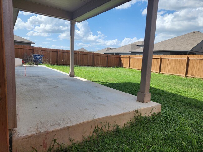 Building Photo - 2135 Firefall Dr