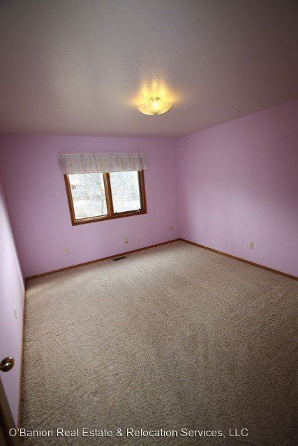 Building Photo - 5 br, 3 bath House - 12901 Trent Circle