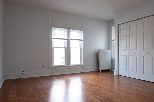 Building Photo - 409 W Wooster St