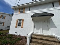 Building Photo - Apartment for Rent