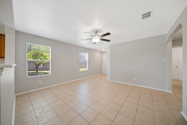 Building Photo - 9703 Woodland Pines