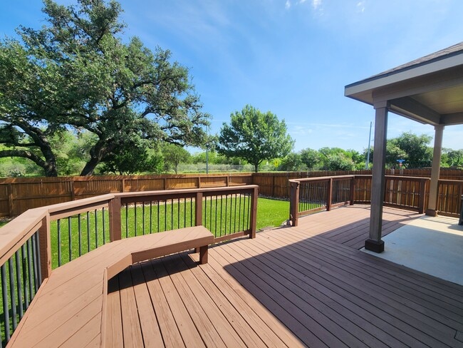 Building Photo - 8107 Rustic Terrace