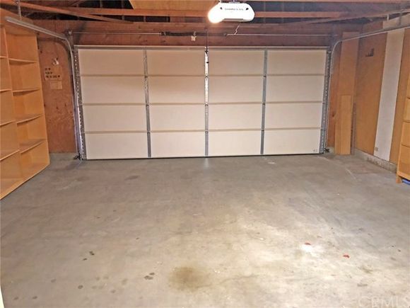 Building Photo - 10581 Sunburst Dr