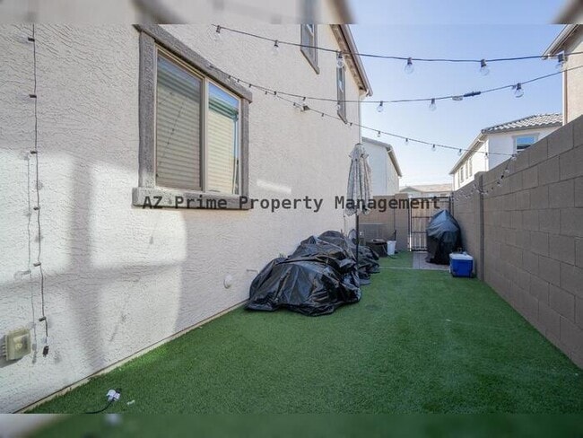 Building Photo - 3814 S 58th Dr