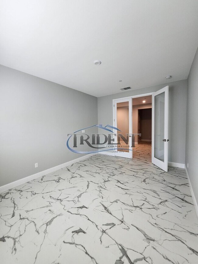 Building Photo - Updated home with a built in BBQ and play area