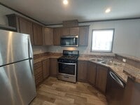 Building Photo - 3407 Bissell Rd