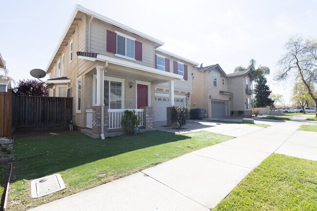 Building Photo - Coming Soon!! Spacious 4-Bedroom Home with Loft