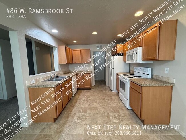 Building Photo - 486 W Ramsbrook St