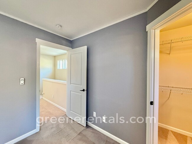 Building Photo - 3BR/2.5BA Home in Quiet Tumwater Neighborhood