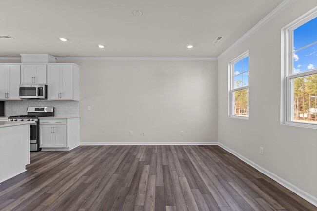 Building Photo - Gorgeous New Construction!  Updated Kitche...