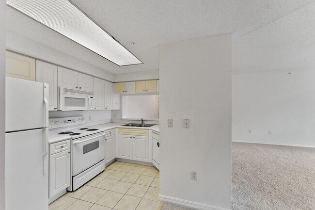 Building Photo - 2727 Anzio Ct