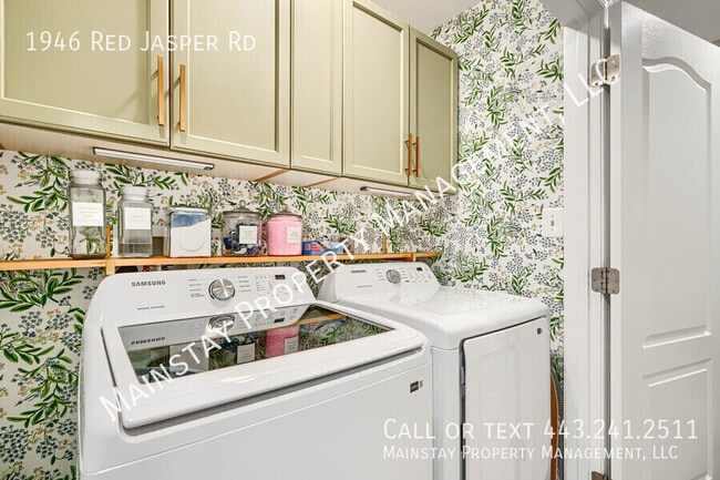 Building Photo - 1946 Red Jasper Rd