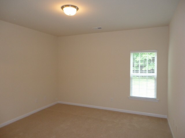 Building Photo - 118 Still Water Cir