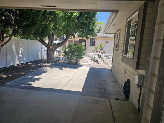 Building Photo - 2492 E Harbor Cir
