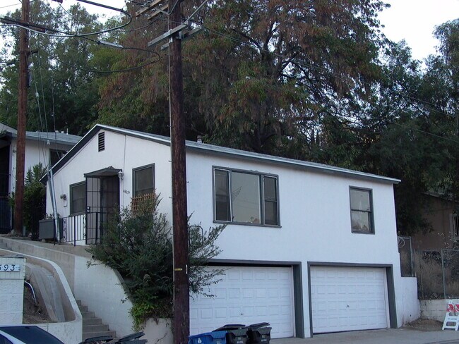 Building Photo - 4603 1/2 Marmion Way