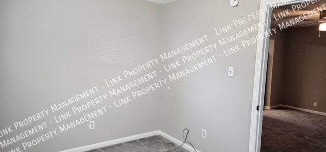 Building Photo - Completely Remodeled 2 Bedroom with a Huge...