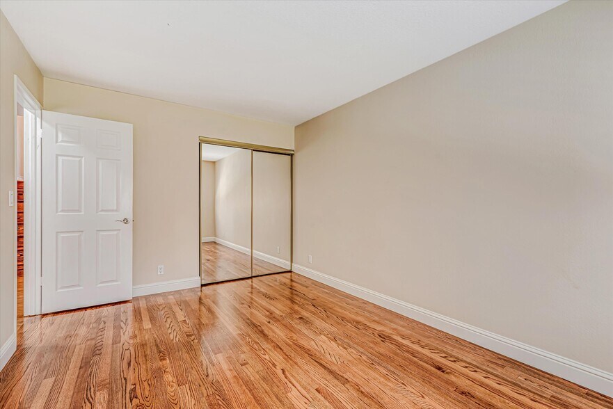 Building Photo - 3978 Country Vista Ct