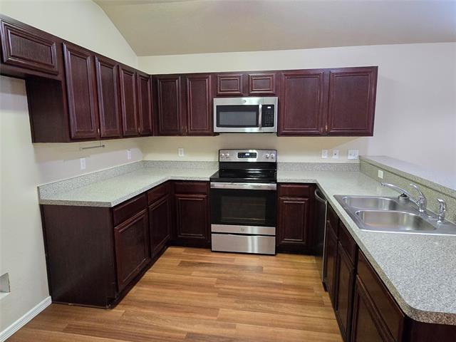 Building Photo - 8205 3 Bars Dr