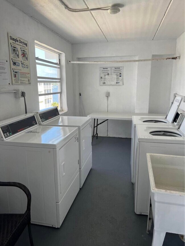 Building Photo - 4500 N Flagler Dr