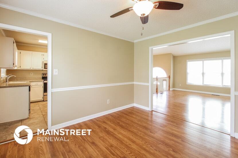 Building Photo - 917 Cotinus Cir