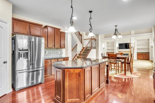 Building Photo - 8062 Millway Loop