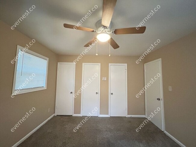 Building Photo - 3780 Cedar Hurst Way