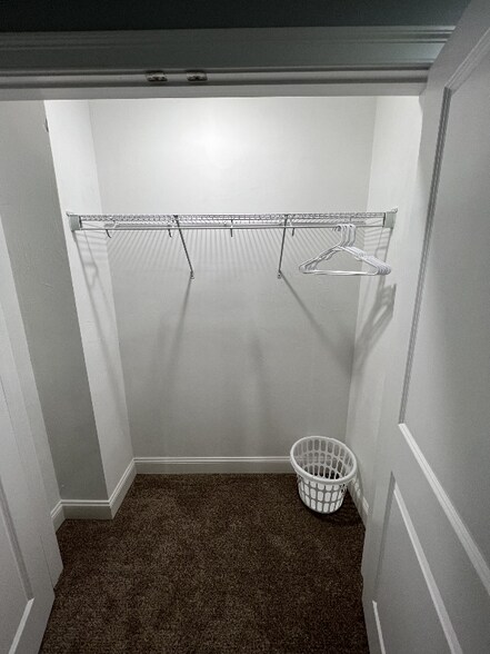 Building Photo - 158B Beacon St