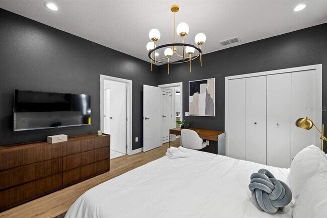 Building Photo - 4337 Villa Alina Ct