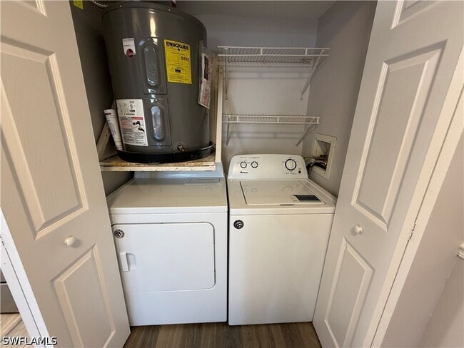 Building Photo - 5307 Summerlin Rd