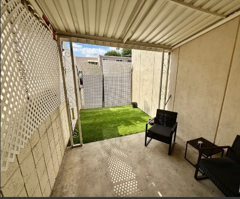 Building Photo - 7141 Coldwater Canyon Ave