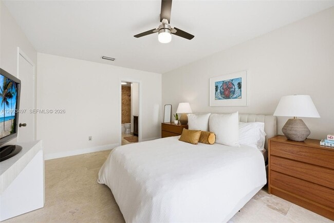 Building Photo - 327 Ives Dairy Rd