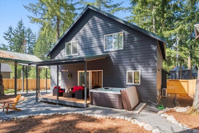 Building Photo - 125 Mountain View Dr