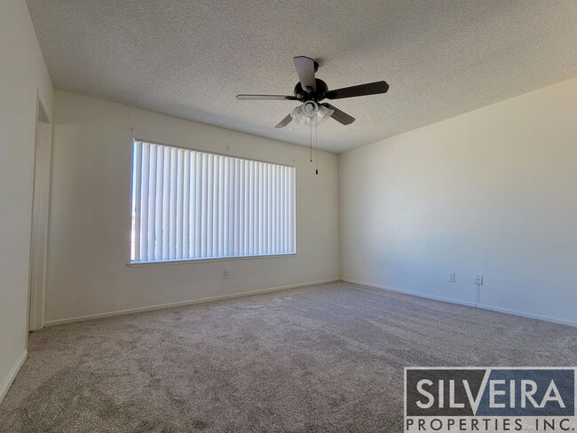 Building Photo - Charming 3 bed 2 bath home in Santa Maria