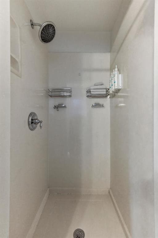 Building Photo - 1601 Alta Vista Ave