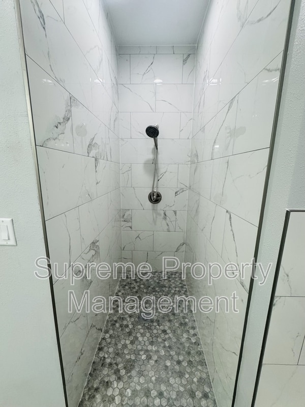 Building Photo - 2604 N 29th St
