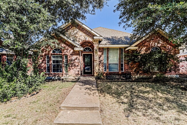 Building Photo - 1217 Whitecreek Dr
