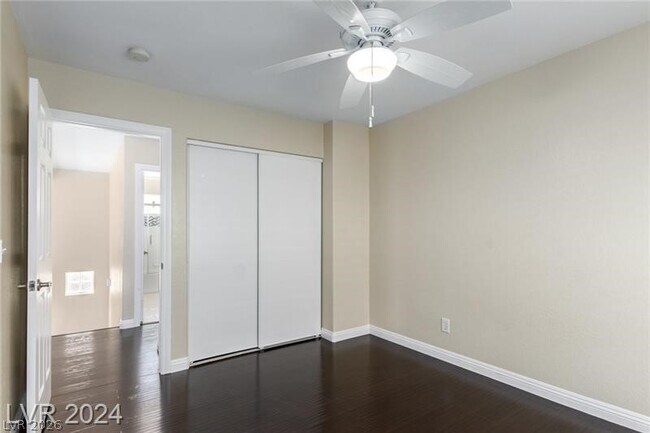 Building Photo - 9424 Deer Lodge Ln