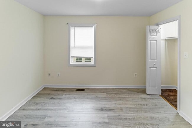 Building Photo - 28 B St