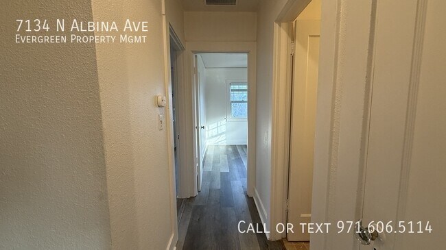 Building Photo - 7134 N Albina Ave