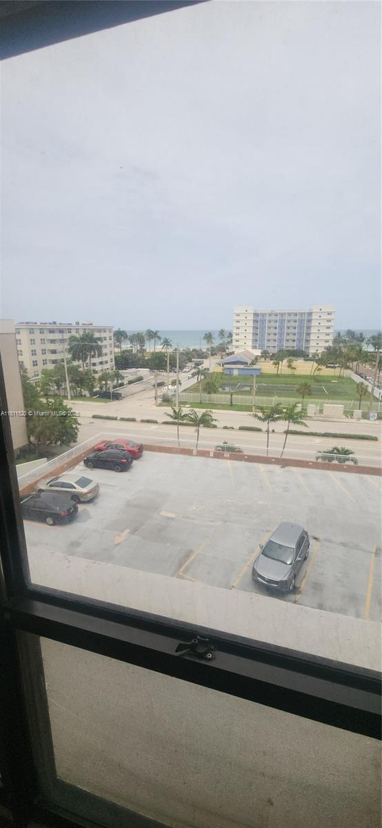Building Photo - 1600 S Ocean Dr