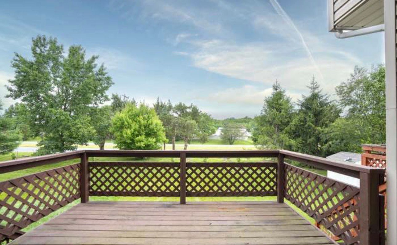 Building Photo - 50 Versailles Ct