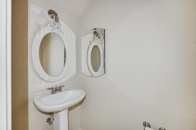 Building Photo - 4001 Veiled Falls Dr